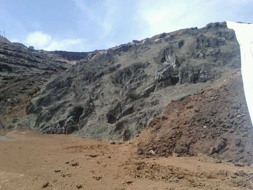 壩坡防浪護(hù)坡土工膜施工過程 土工膜價格貴嗎？